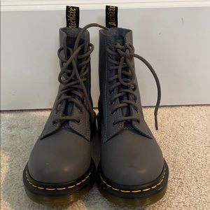 EXCELLENT CONDITION Grey Dr Martens Pascal Boots